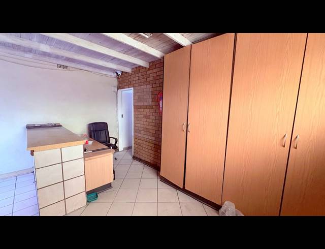 991M² WORKSHOP FOR SALE IN BRAKPAN CENTRAL